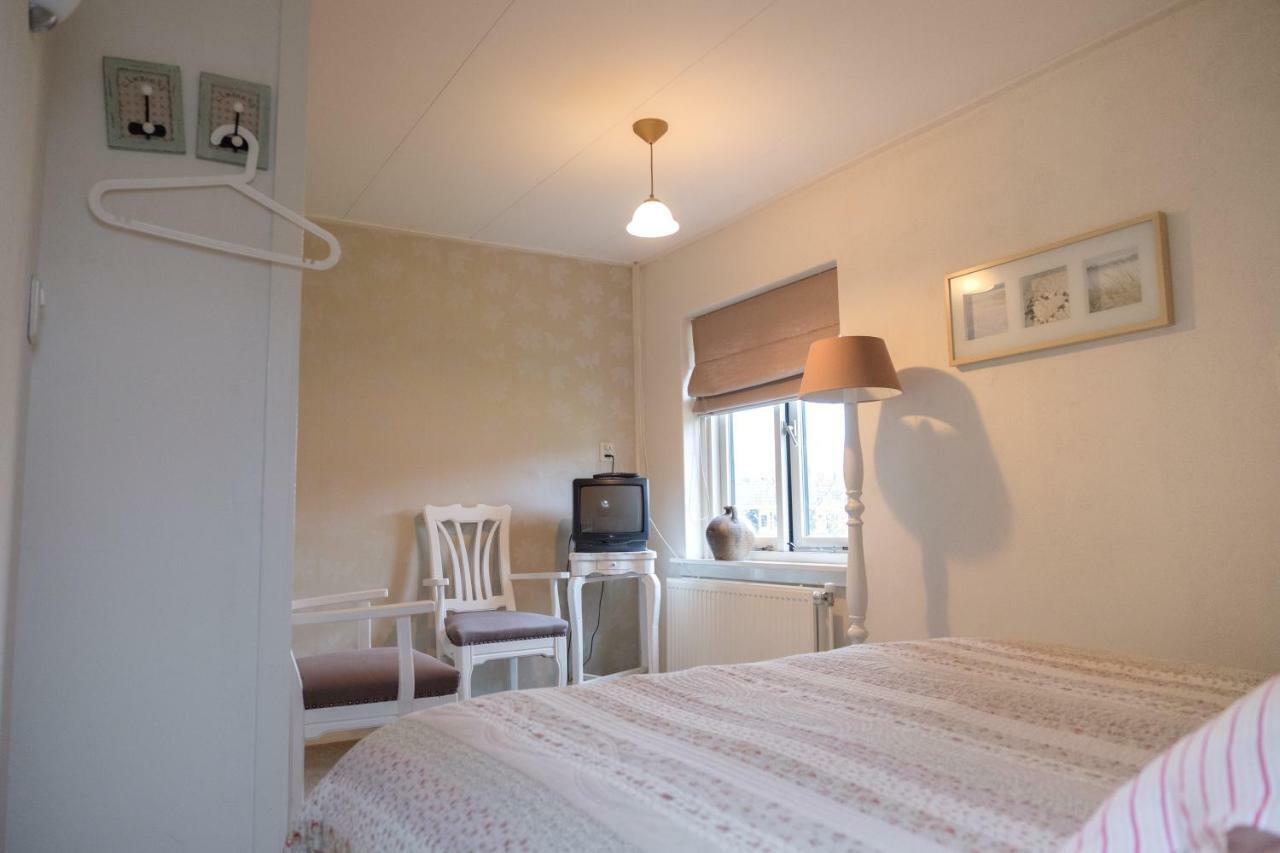 Oes-Tilber Bed & Breakfast Zweeloo Dış mekan fotoğraf